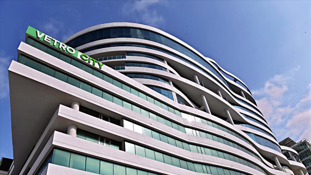 VETRO CITY PLAZA